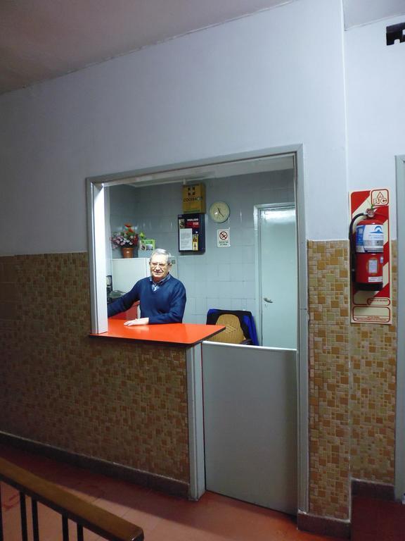 Suite Confortable En Palermo Omega بوينس آيرس المظهر الخارجي الصورة