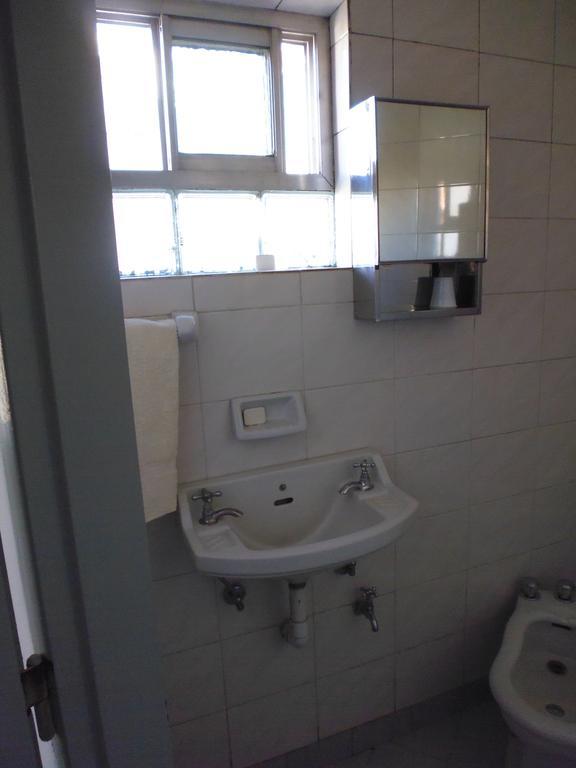 Suite Confortable En Palermo Omega بوينس آيرس الغرفة الصورة