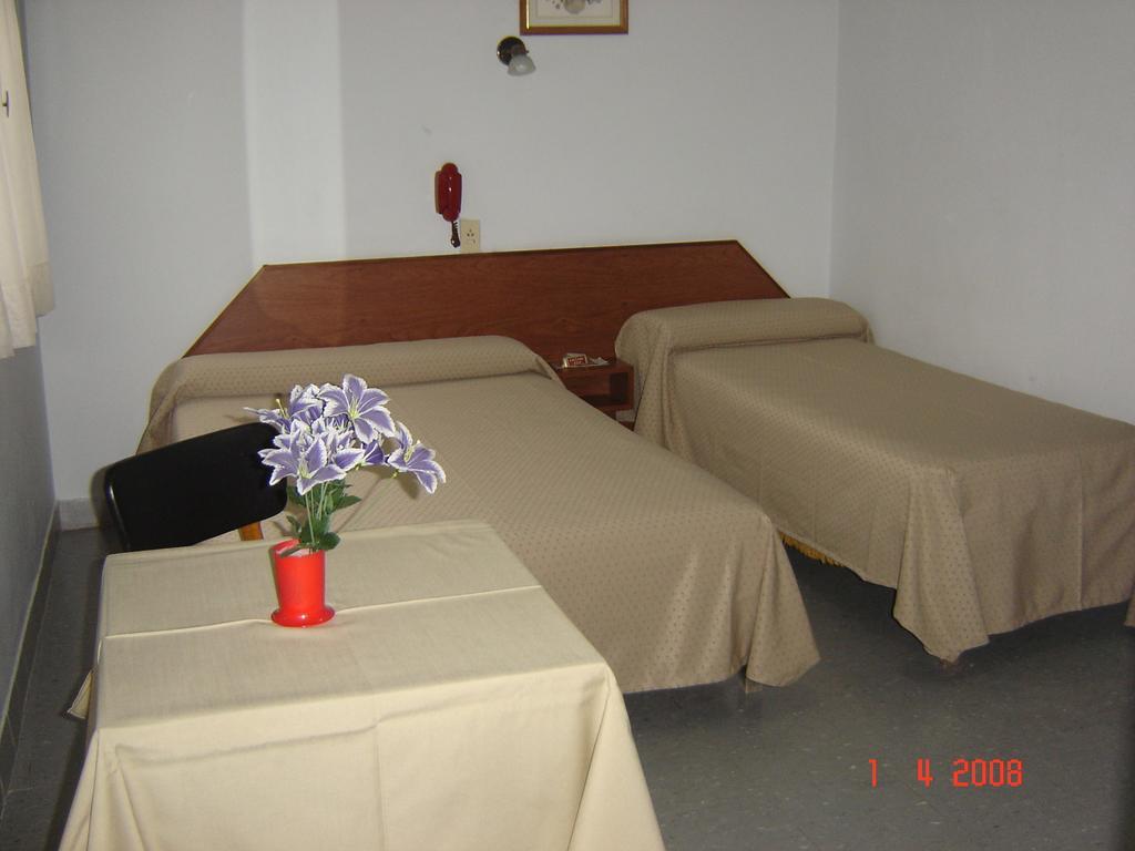 Suite Confortable En Palermo Omega بوينس آيرس الغرفة الصورة
