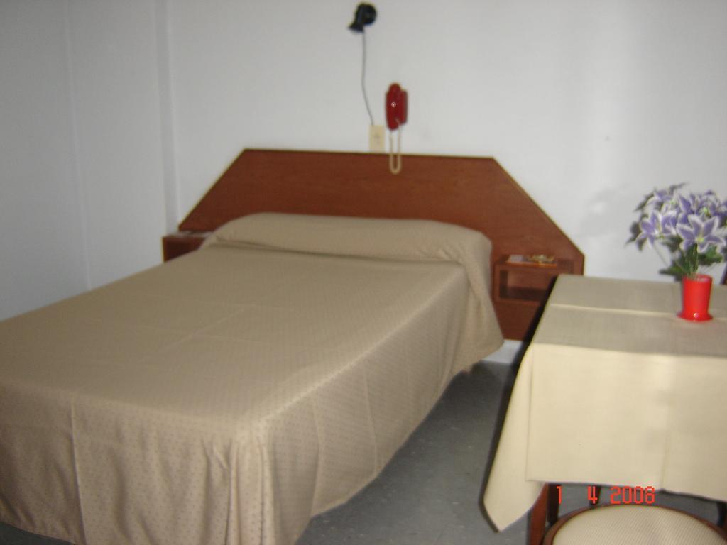 Suite Confortable En Palermo Omega بوينس آيرس الغرفة الصورة